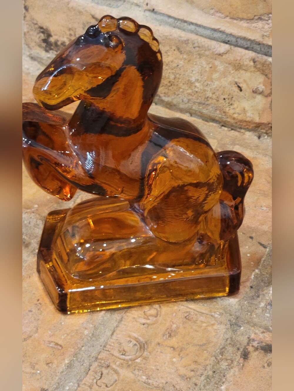 VINTAGE 1940's Amber Glass Horse Sculpture - Book End
